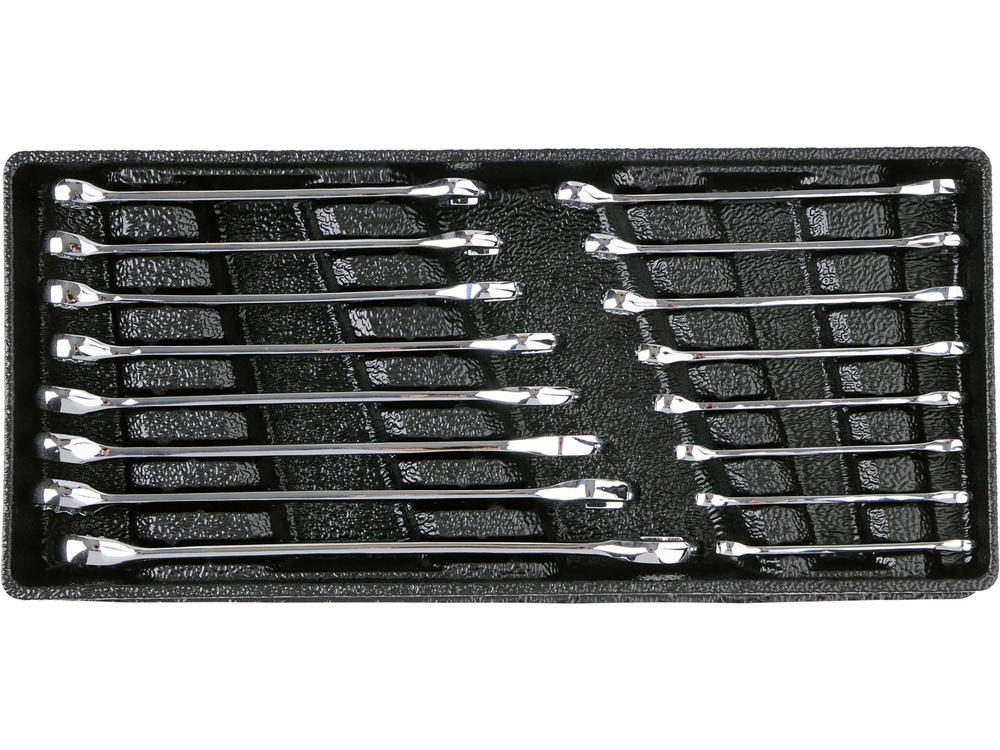 pol_pl_szafka-serwisowa-ze-177